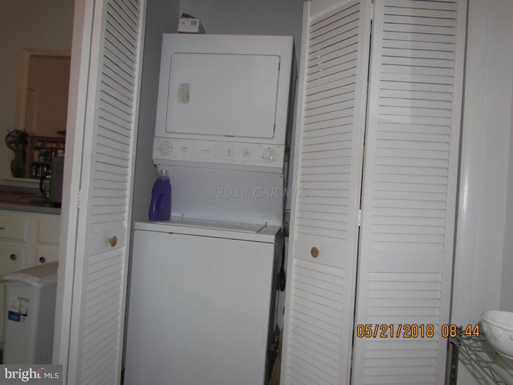 38 Sandyhook Road Ocean Pines, MD 21811 - Photo 16 of 33 a utility room with dryer and washer