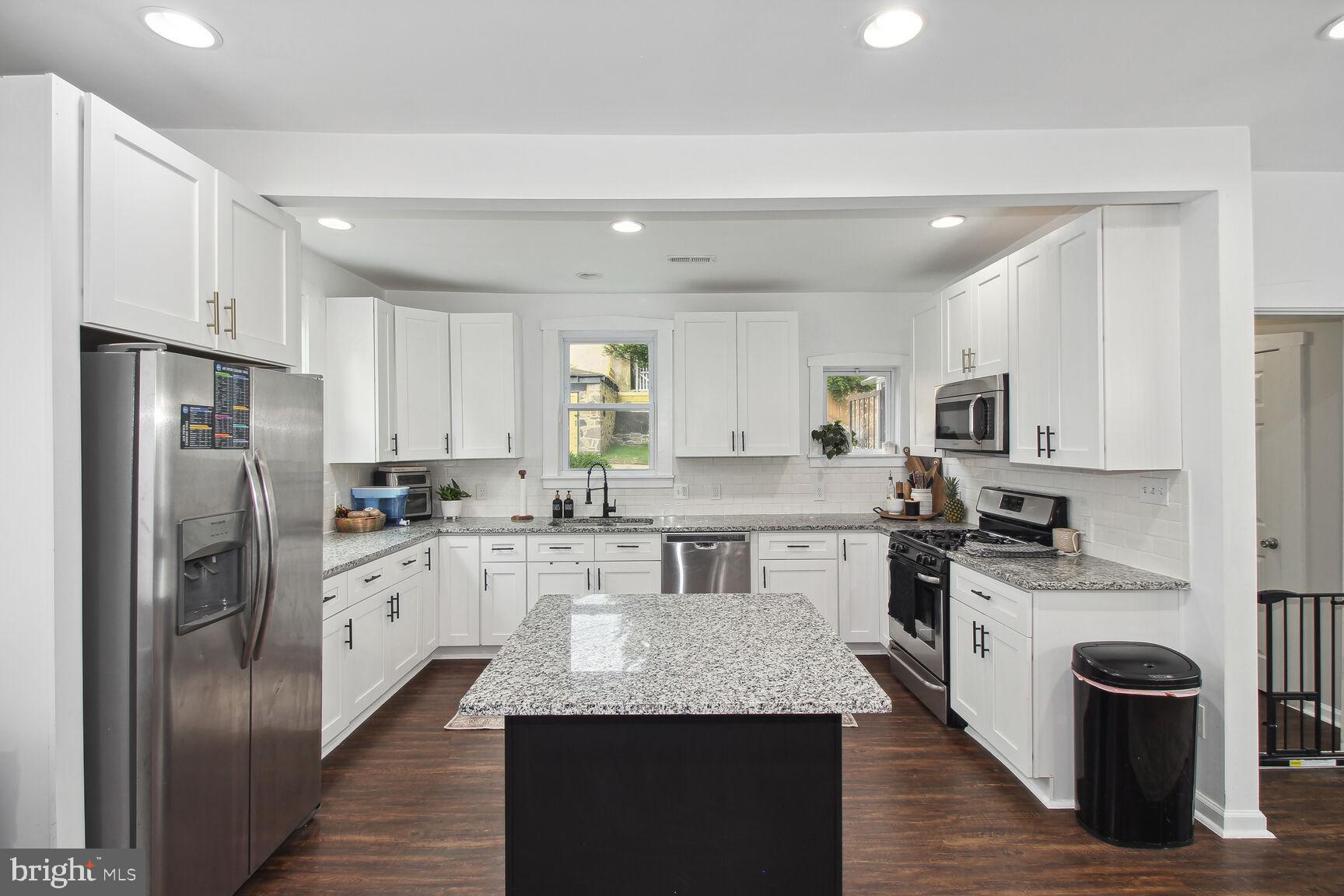 2305 Monticello Road Baltimore, MD 21216 - Photo 9 of 25
