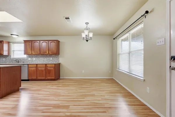 $355,000 | 6421 Peak View Court, Midlothian, TX 76065