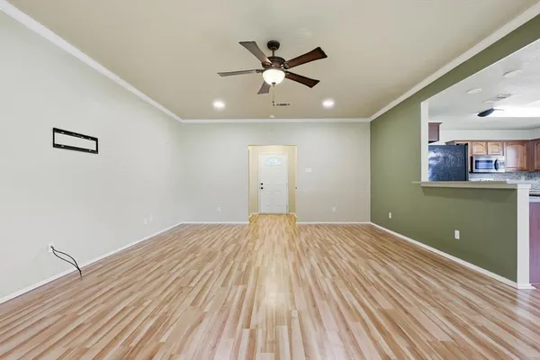 $355,000 | 6421 Peak View Court, Midlothian, TX 76065