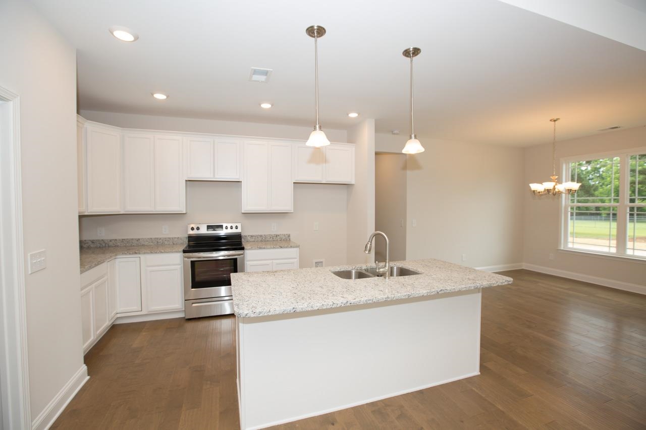 1245 Goodjoin Road Campobello, SC 29322 - Photo 5 of 23
