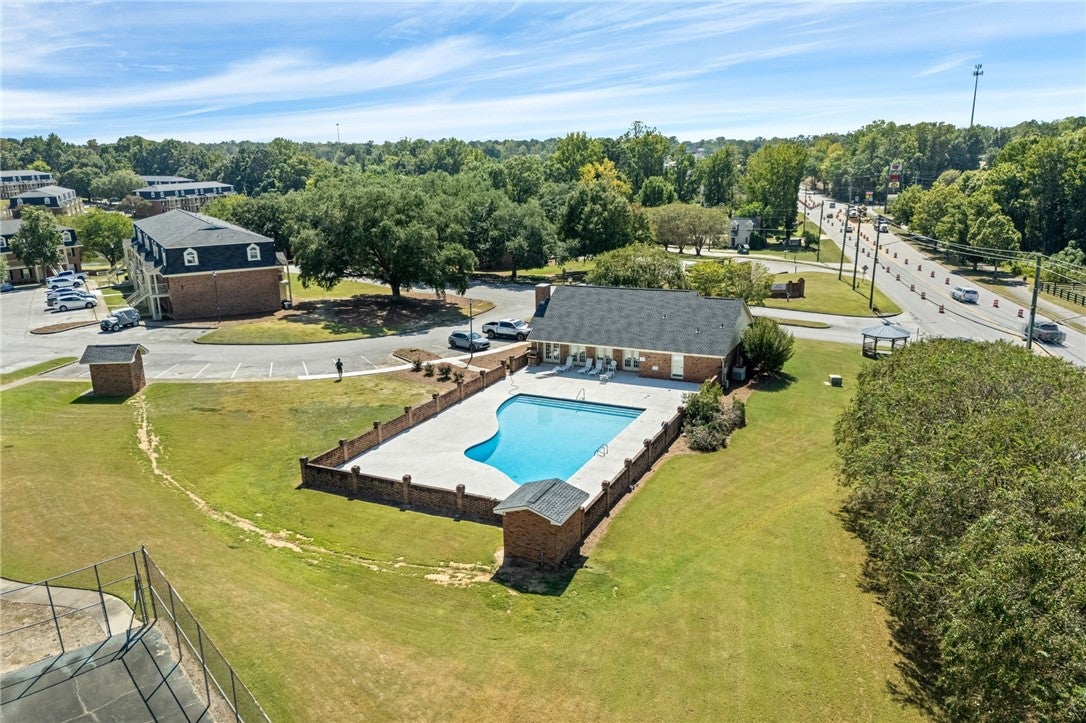 1761 Wire Road, Unit 209 Auburn, AL 36832 - Photo 23 of 26 Newly updated pool!