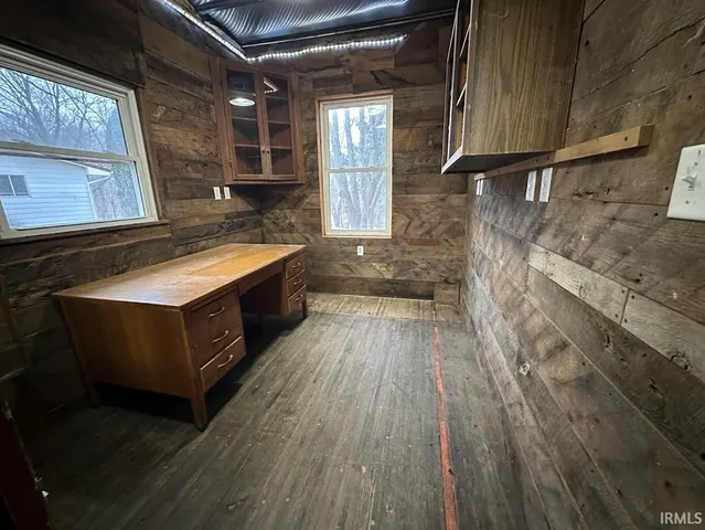 $346,900 | 633 South Washington Street, Bloomfield, IN 47424