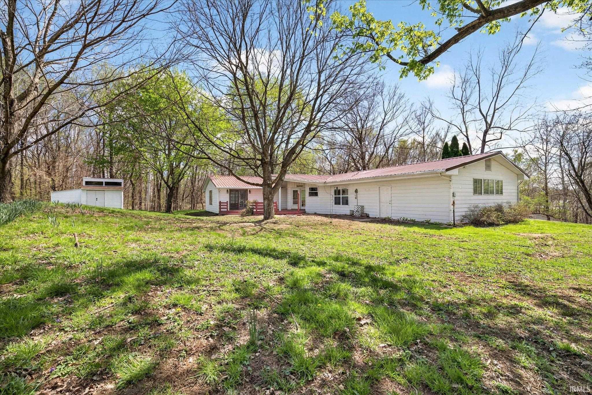633 South Washington Street Bloomfield, IN 47424 - Photo 21 of 36