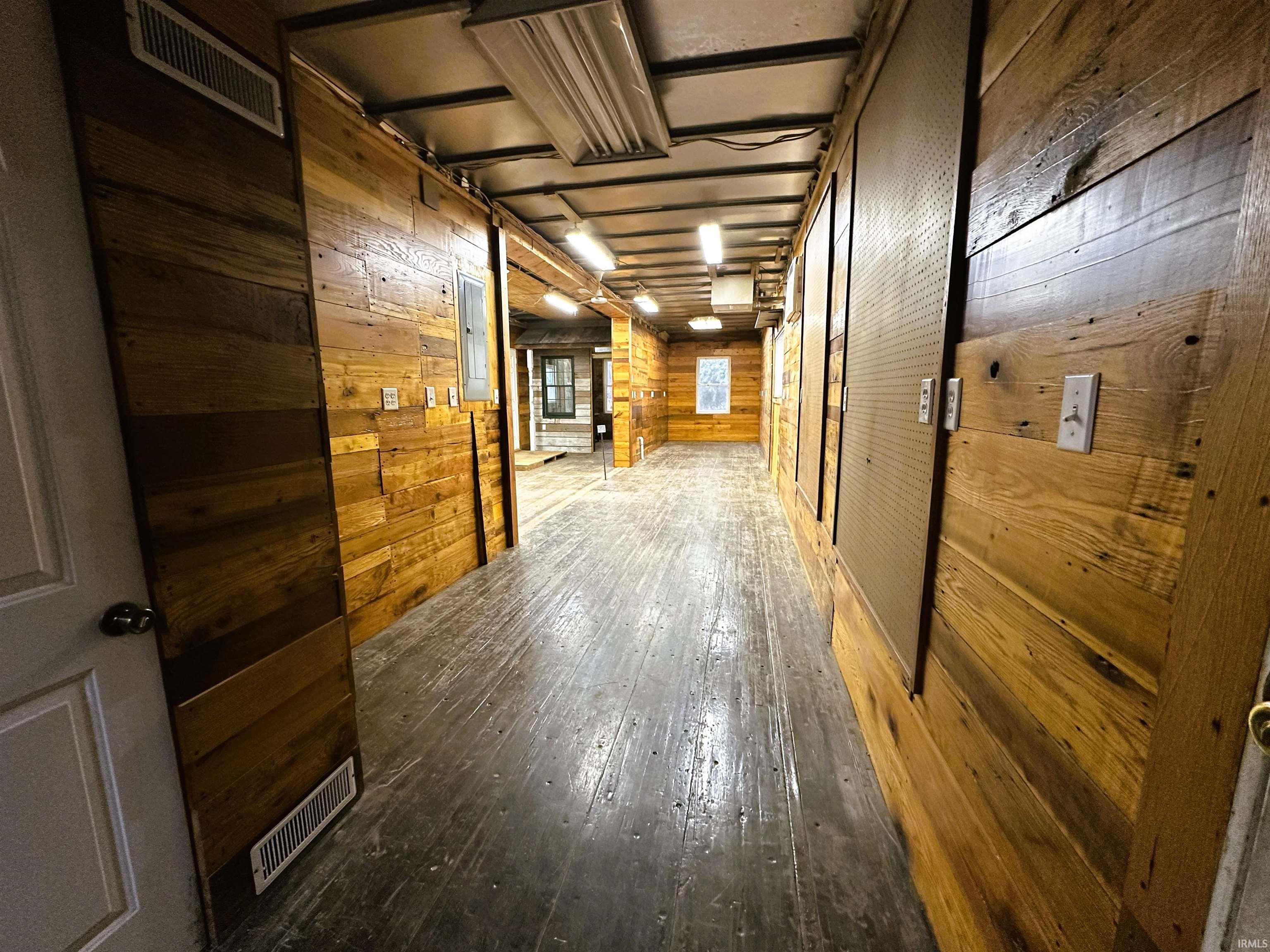 633 South Washington Street Bloomfield, IN 47424 - Photo 35 of 35