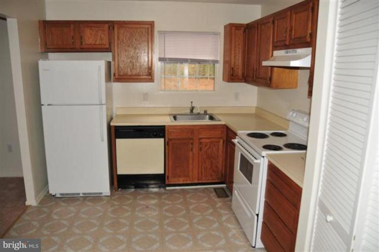 1675 Grays Road Port Republic, MD 20676 - Photo 7 of 9 Kitchen