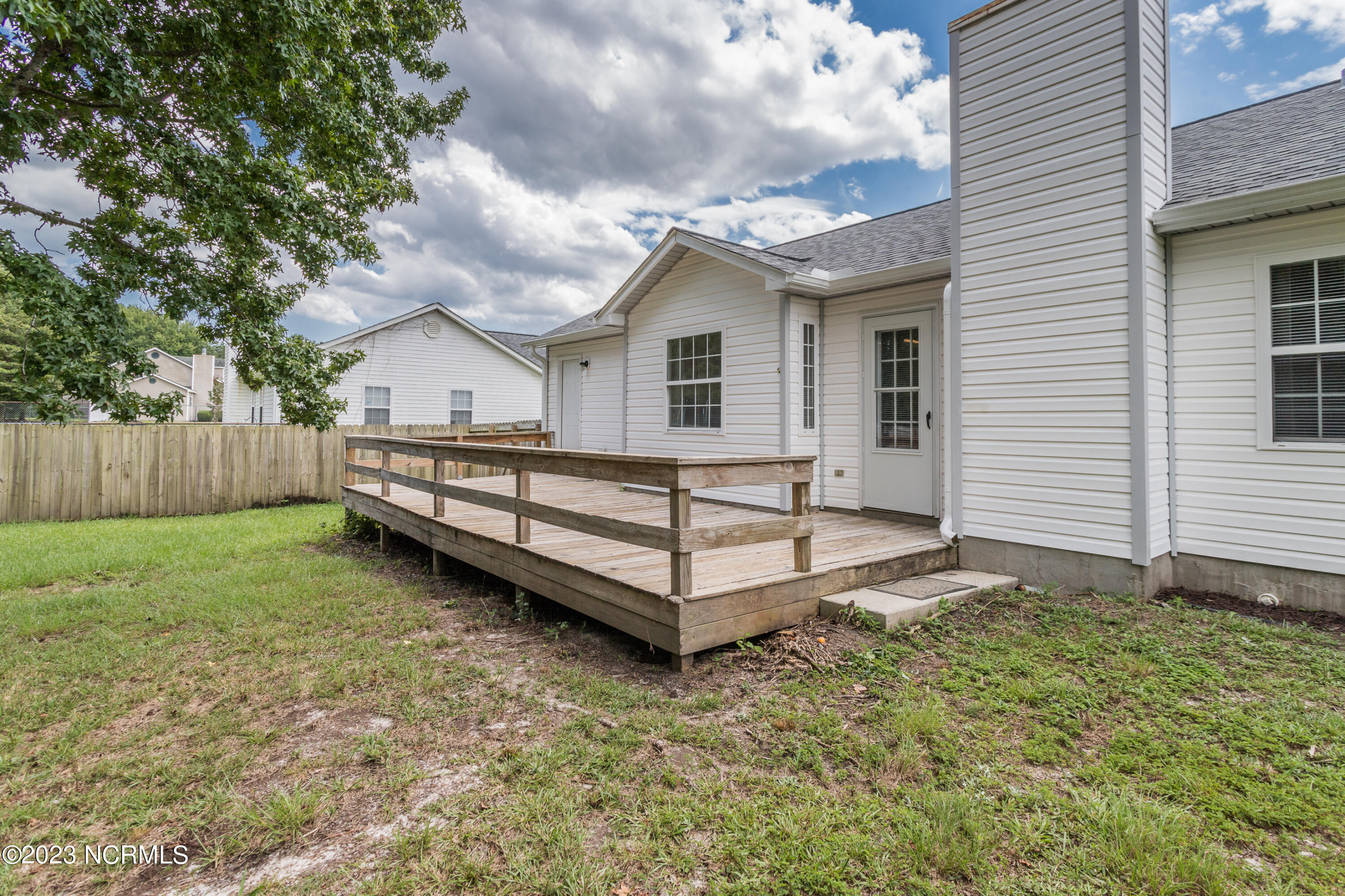 363 Running Road Jacksonville, NC 28546 - Photo 43 of 43 43REAR