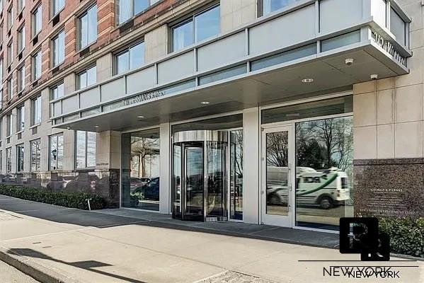 212 Warren Street, Unit 9R Manhattan, NY 10282 - Photo 16 of 21