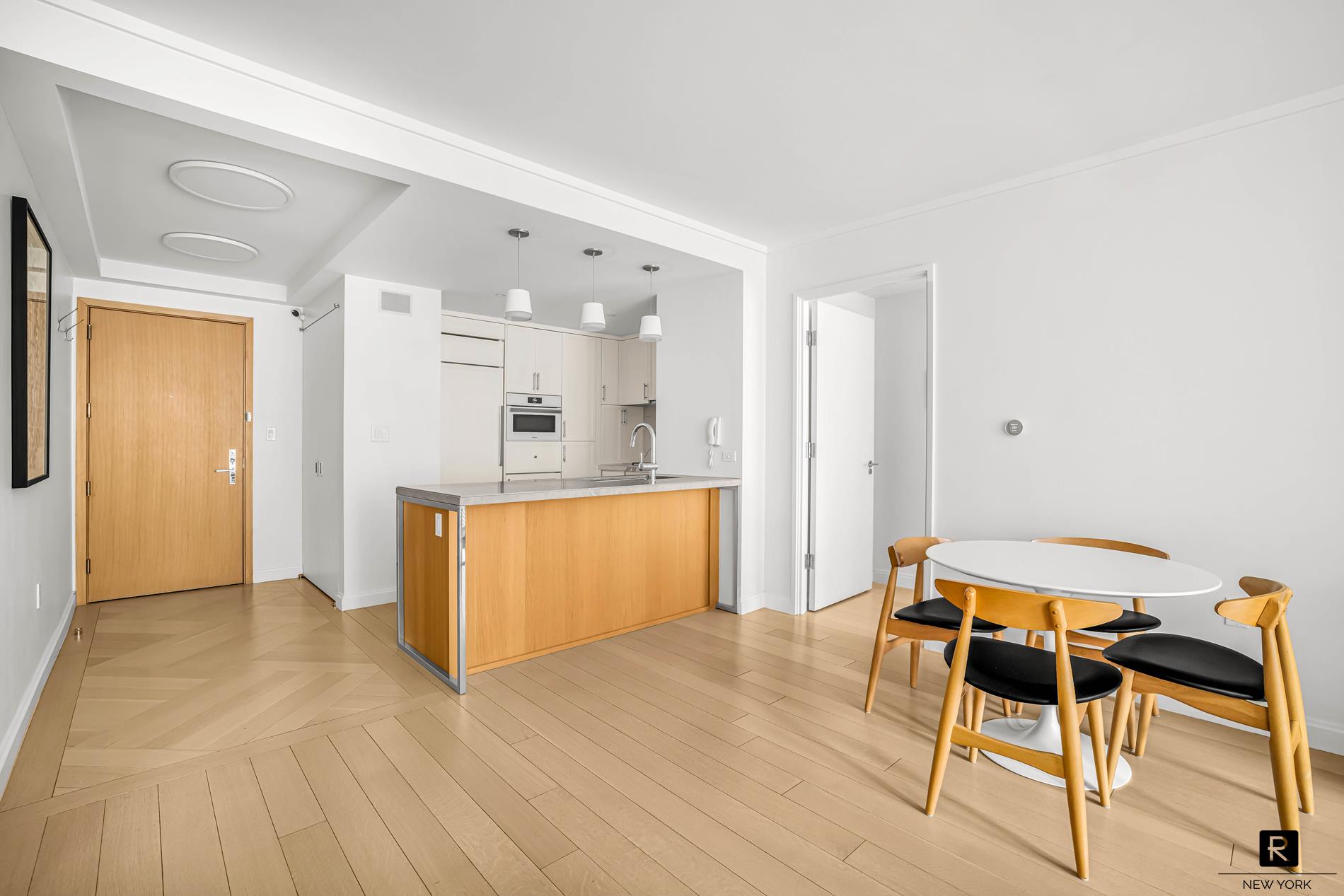 212 Warren Street, Unit 9R Manhattan, NY 10282 - Photo 2 of 21