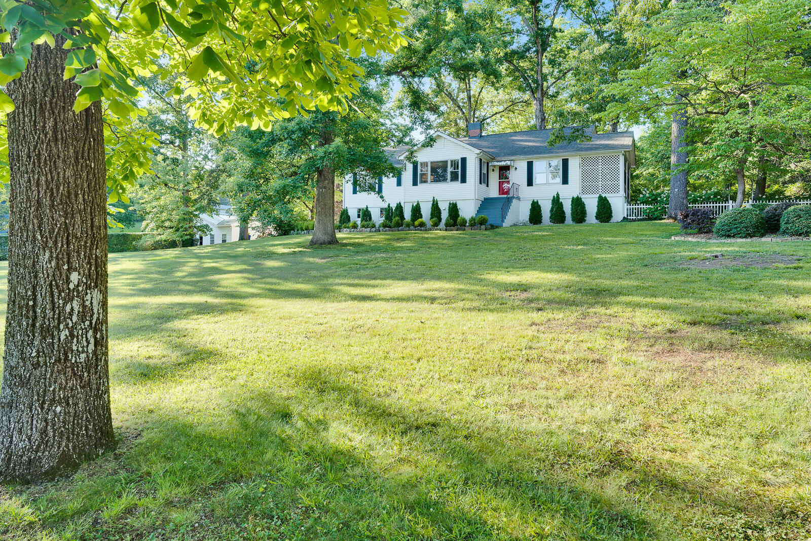 1507 Ely Road Hixson, TN 37343 - Photo 3 of 29 1507 Ely Rd - MLS Photos-2