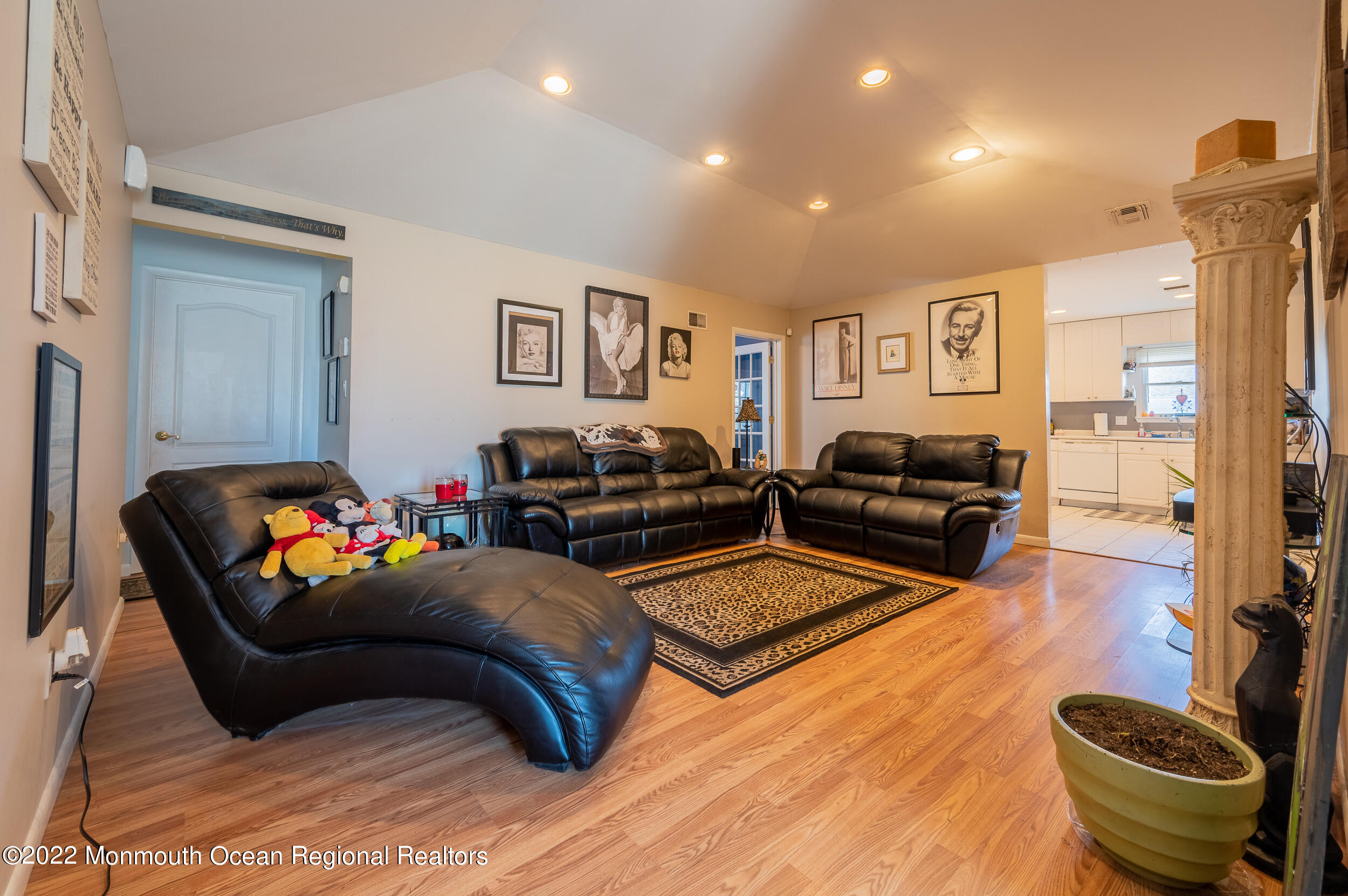 107 Whippany Road Barnegat, NJ 08005 - Photo 11 of 27 Living 1