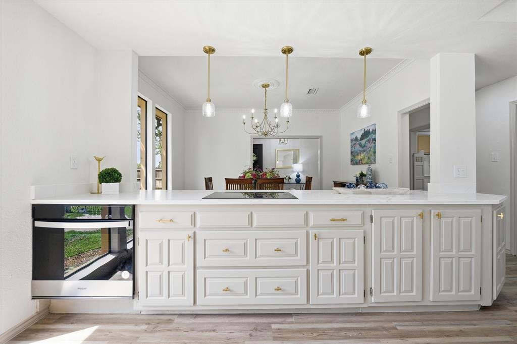 517 East Beady Road Arlington, TX 76006 - Photo 12 of 40