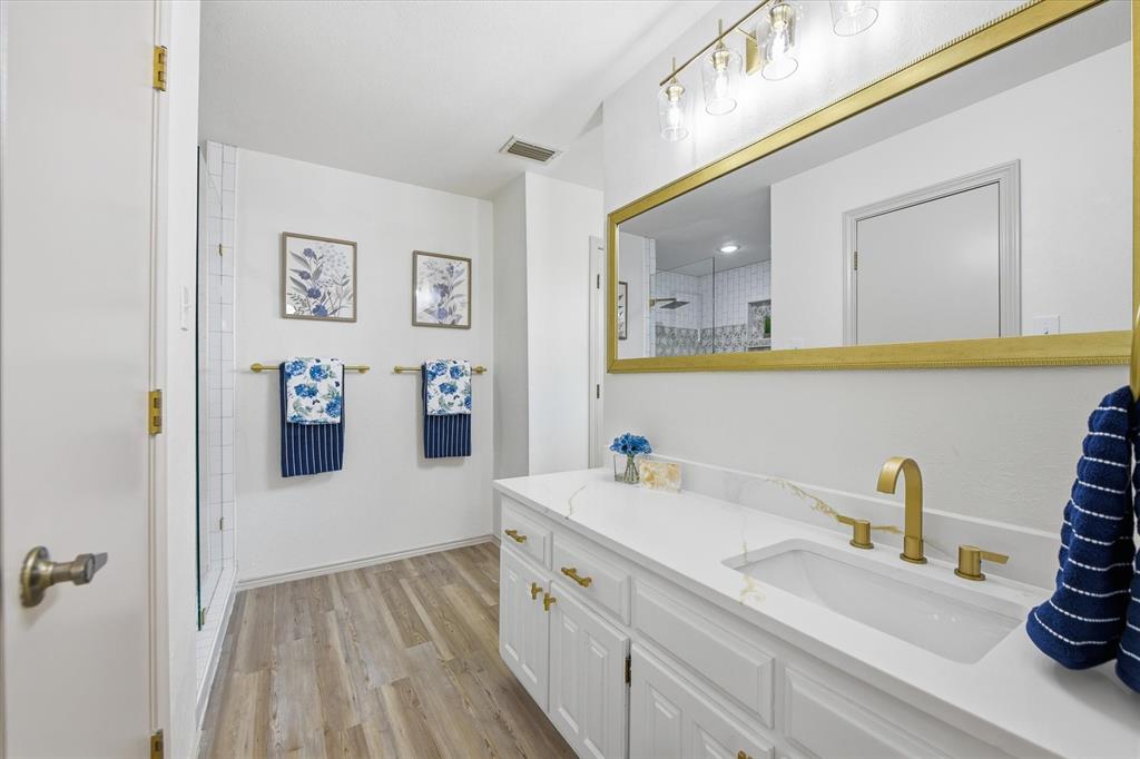 517 East Beady Road Arlington, TX 76006 - Photo 26 of 40