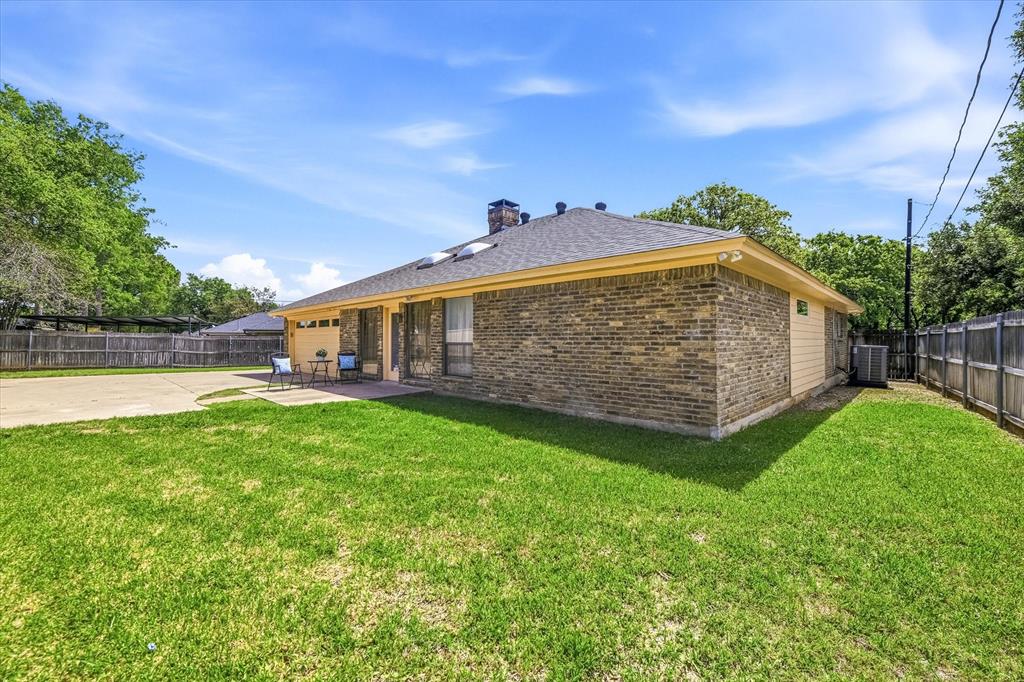 517 East Beady Road Arlington, TX 76006 - Photo 38 of 40