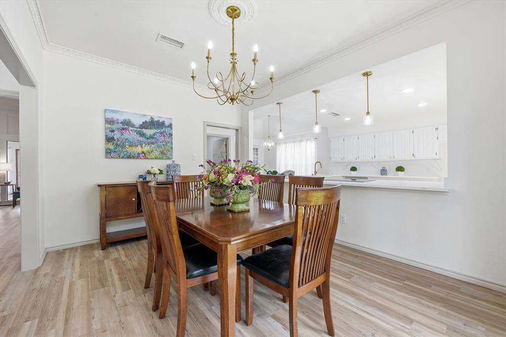 517 East Beady Road Arlington, TX 76006 - Photo 10 of 40