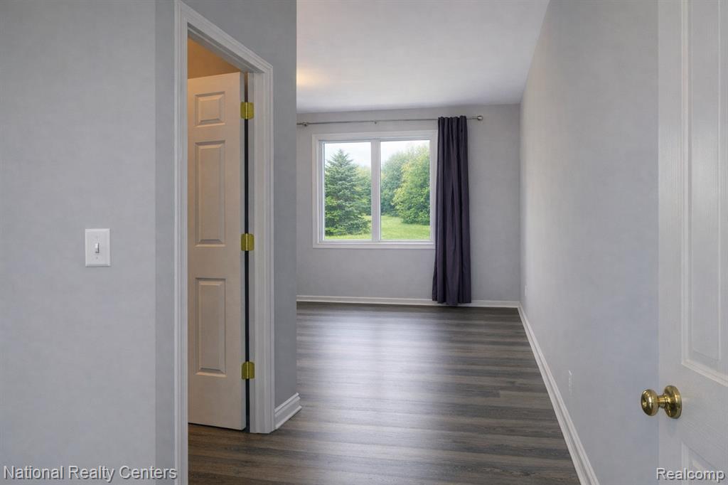 2056 Somerville Road Rochester Hills, MI 48307 - Photo 29 of 84