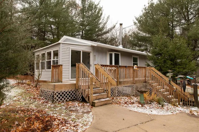 $240,000 | N5301 County Rd Y, Montello, WI 53949