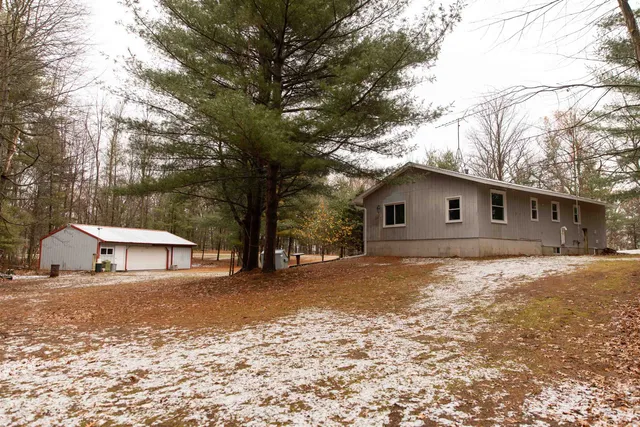 $240,000 | N5301 County Rd Y, Montello, WI 53949