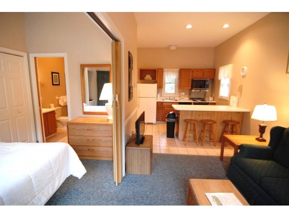 118 Weirs Road, Unit G07 Gilford, NH 03249 - Photo 12 of 24