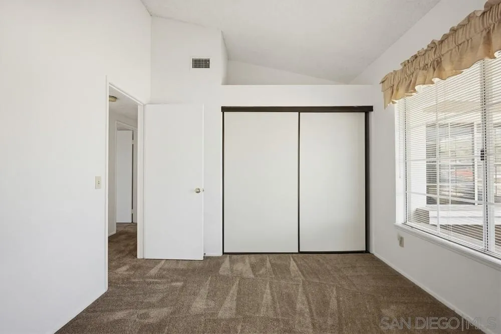 2304 North Apple Avenue Rialto, CA 92377 - Photo 15 of 33
