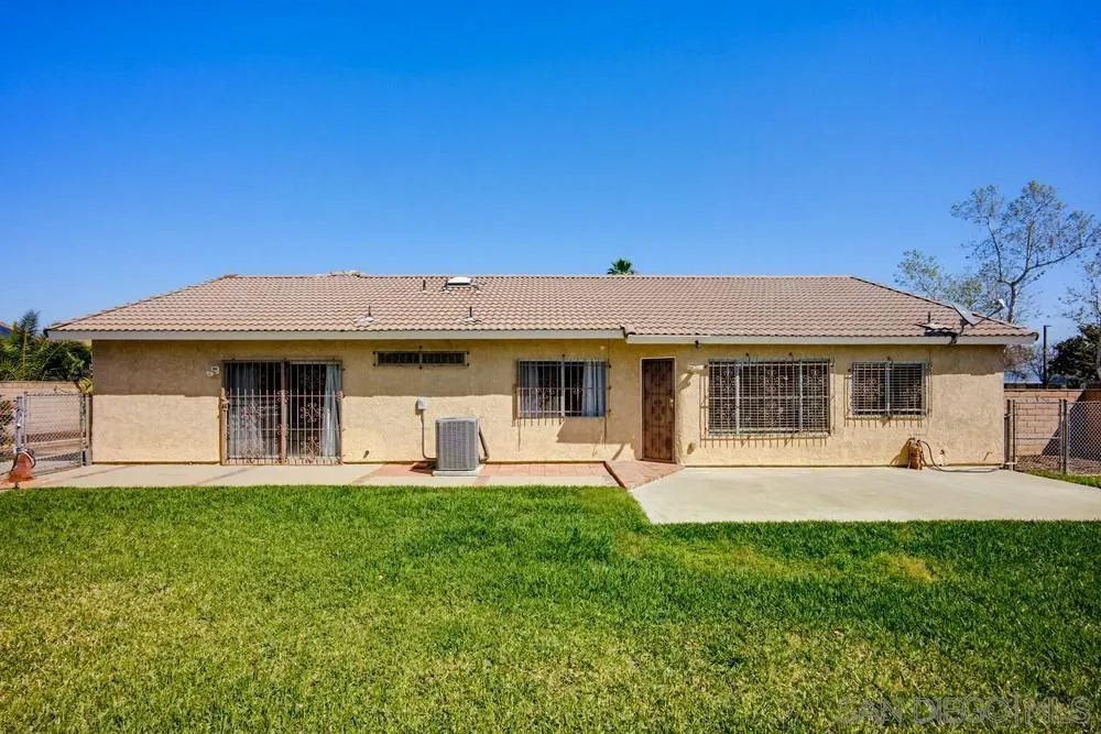 2304 North Apple Avenue Rialto, CA 92377 - Photo 29 of 33