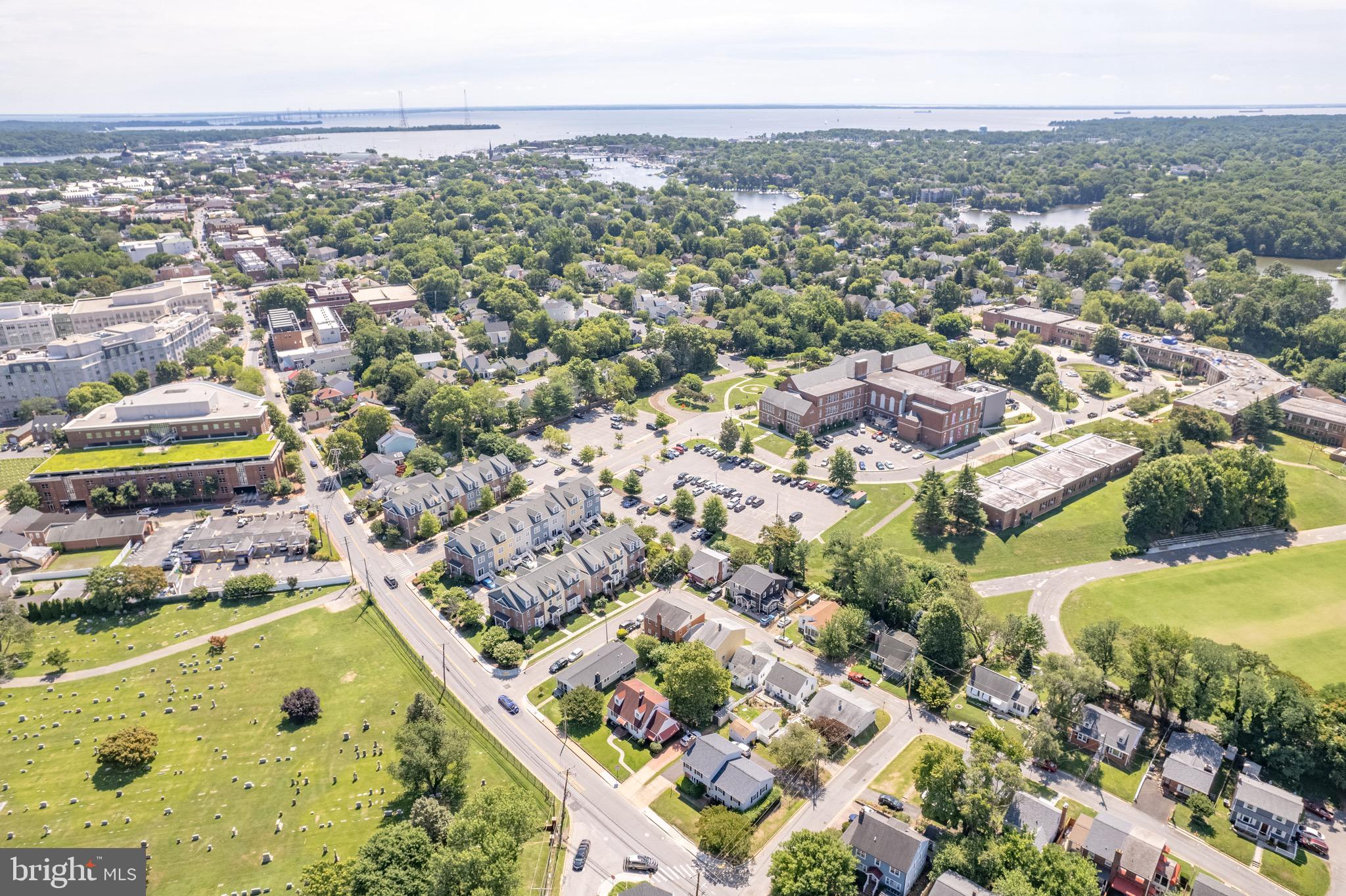 843 Spa Road Annapolis, MD 21401 - Photo 3 of 45