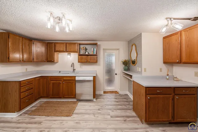 $489,000 | 824 Northeast Collier Road, Topeka, KS 66617