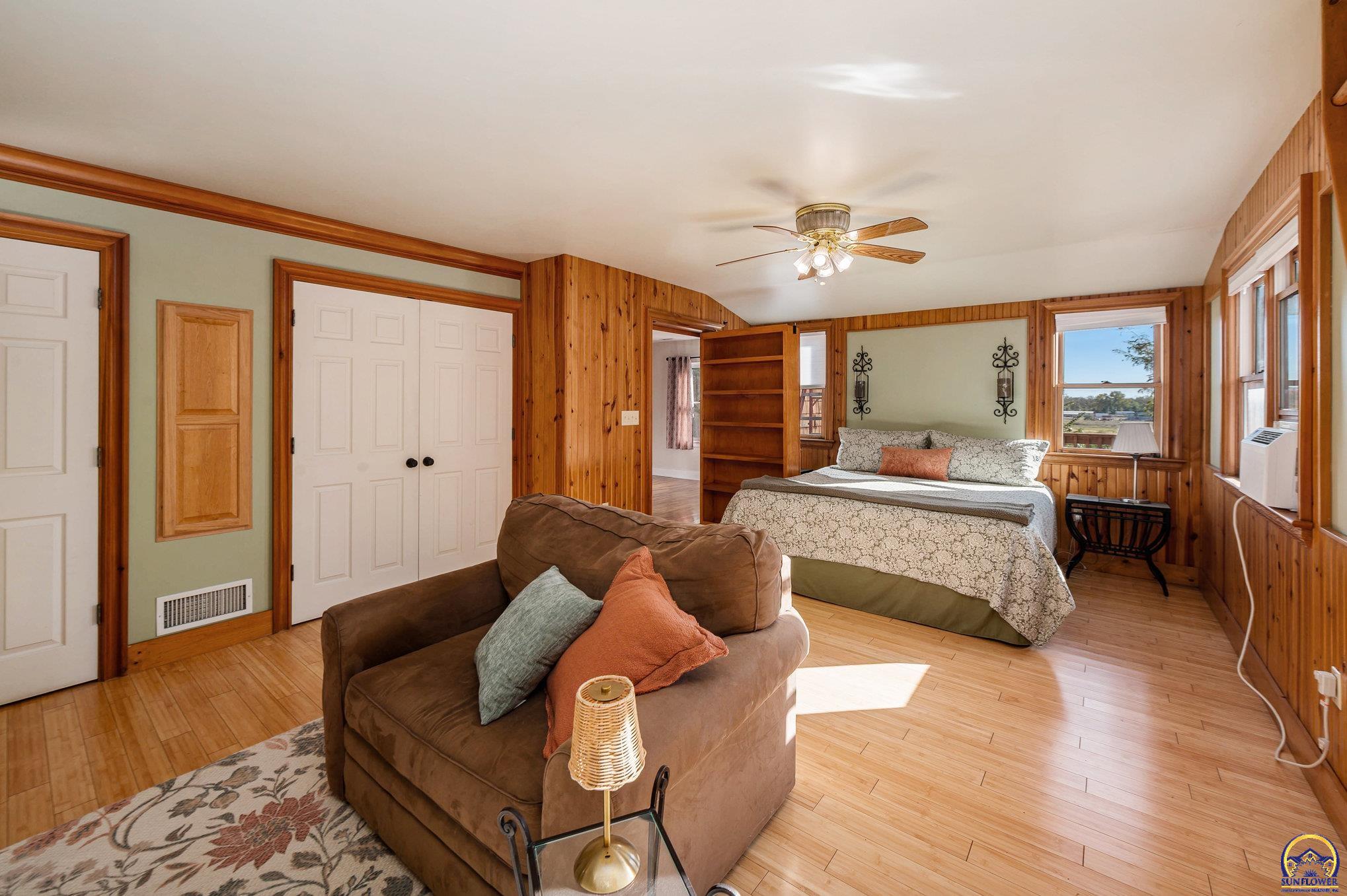 824 Northeast Collier Road Topeka, KS 66617 - Photo 24 of 51