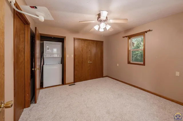 $489,000 | 824 Northeast Collier Road, Topeka, KS 66617