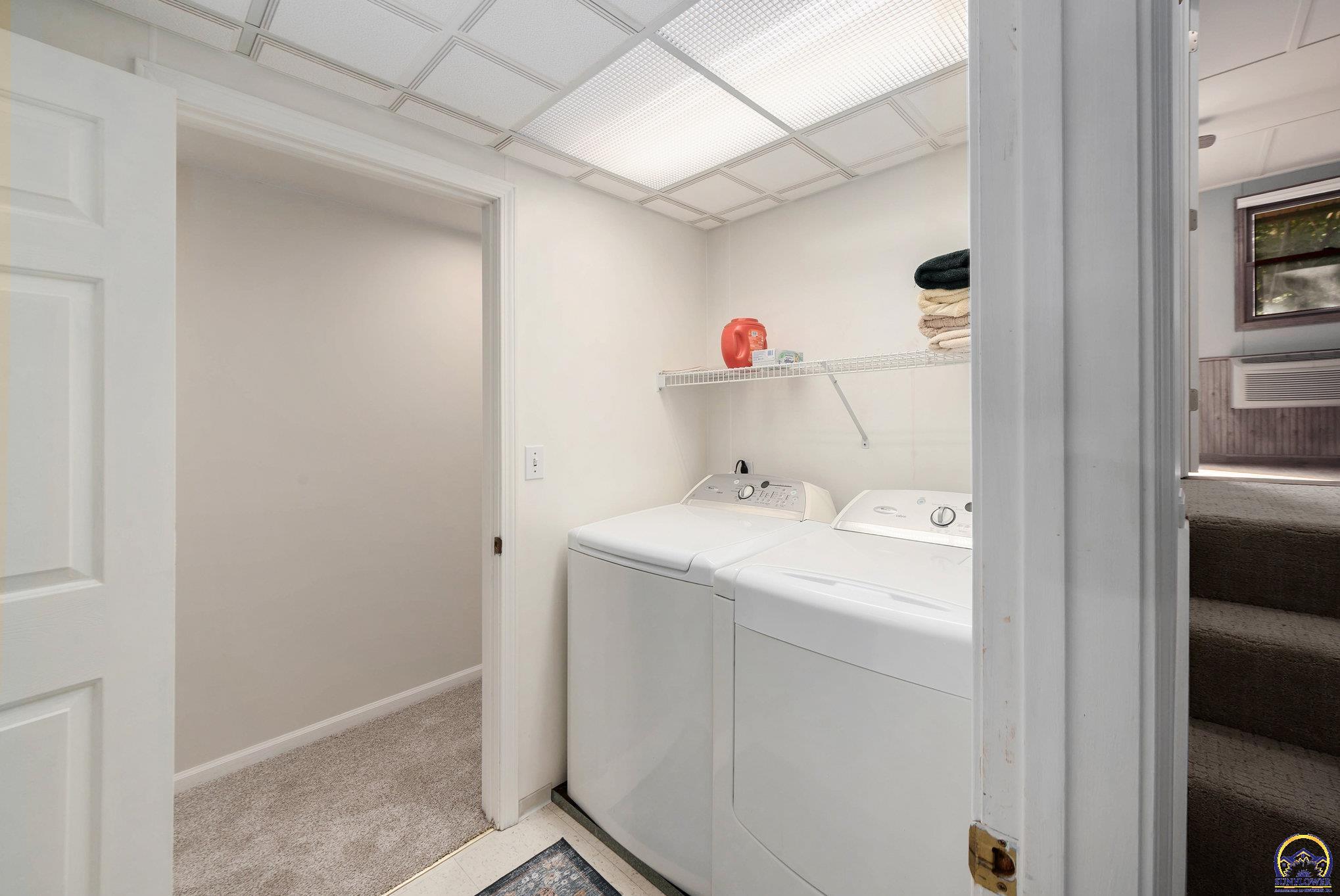 824 Northeast Collier Road Topeka, KS 66617 - Photo 32 of 51