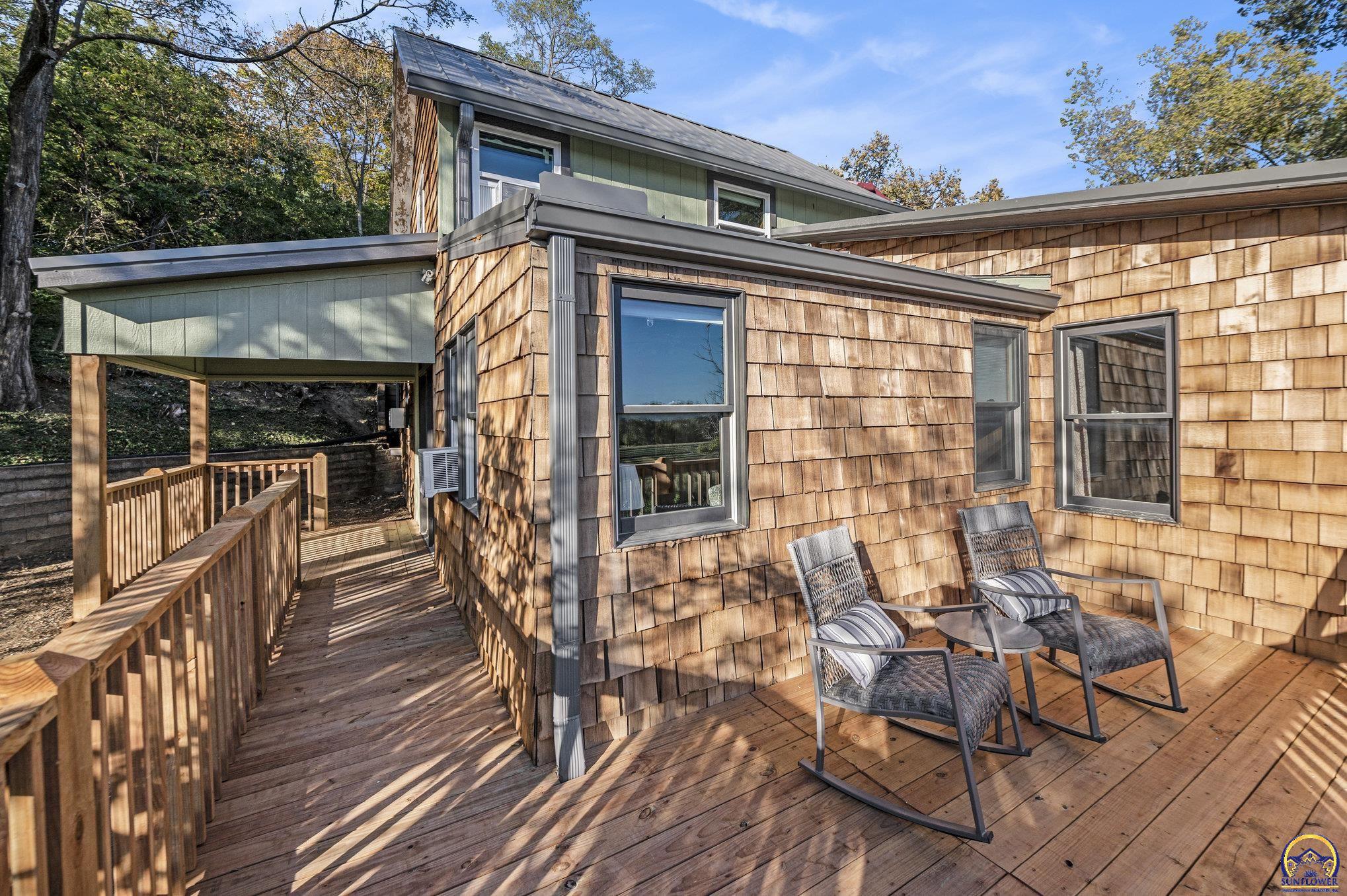 824 Northeast Collier Road Topeka, KS 66617 - Photo 39 of 51