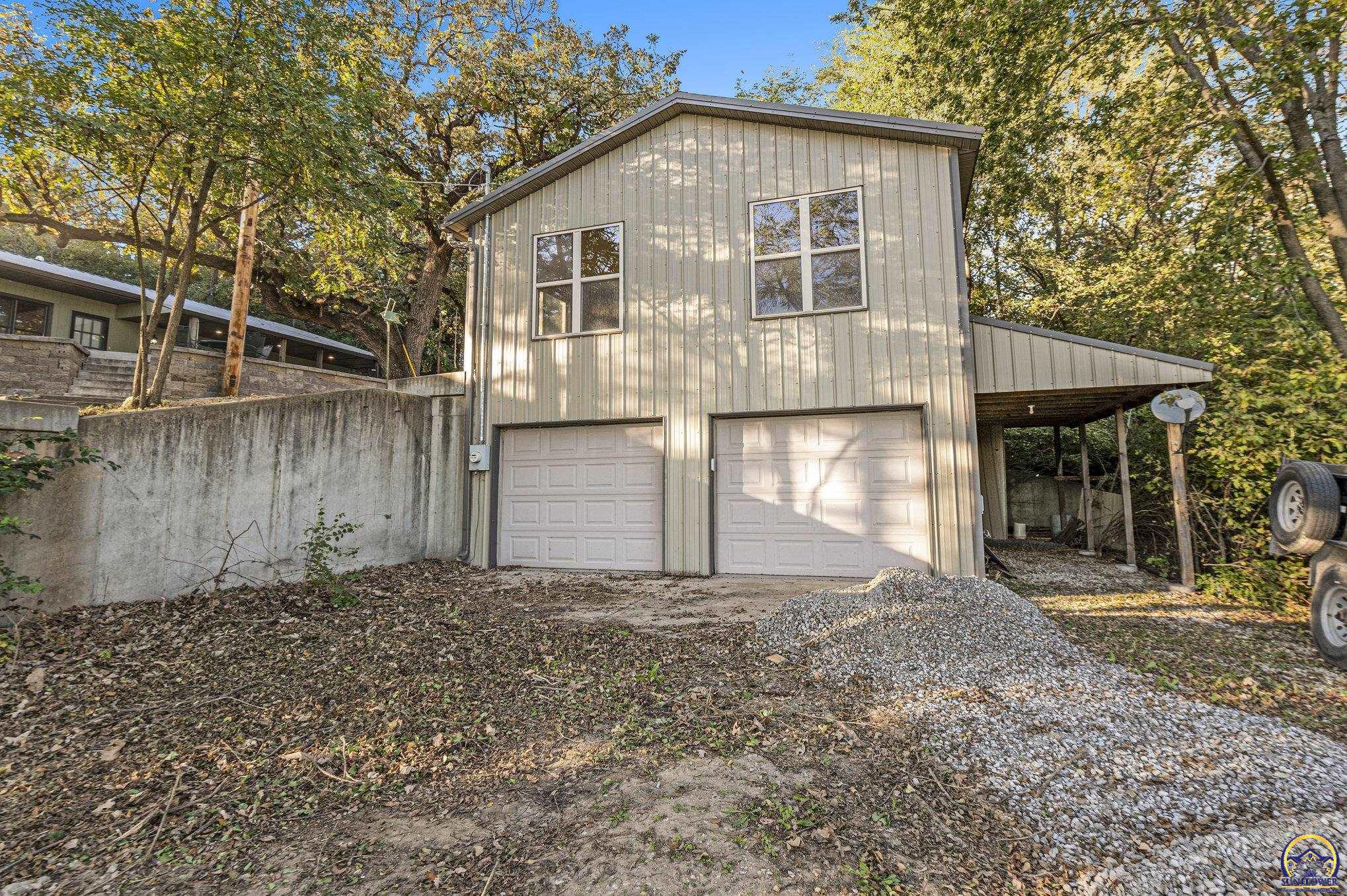 824 Northeast Collier Road Topeka, KS 66617 - Photo 49 of 51