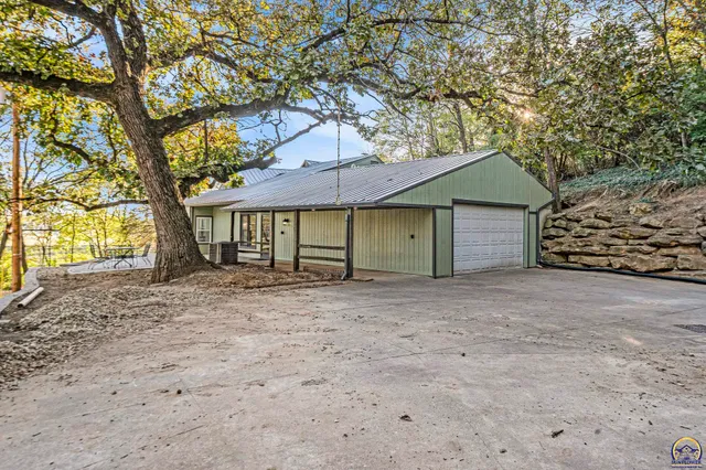 $489,000 | 824 Northeast Collier Road, Topeka, KS 66617
