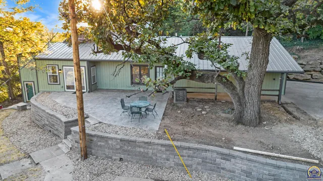 $489,000 | 824 Northeast Collier Road, Topeka, KS 66617