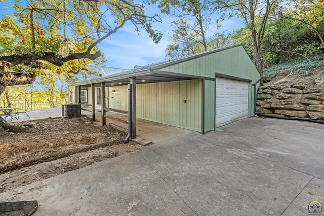 $489,000 | 824 Northeast Collier Road, Topeka, KS 66617