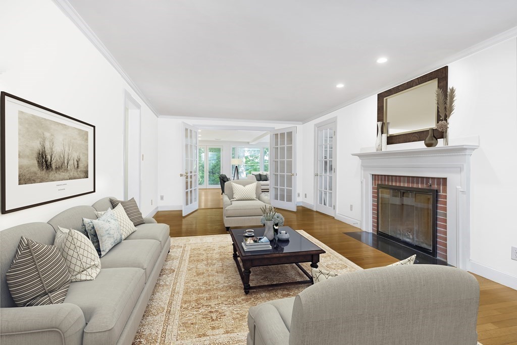 31 Alba Road Wellesley, MA 02481 - Photo 3 of 15