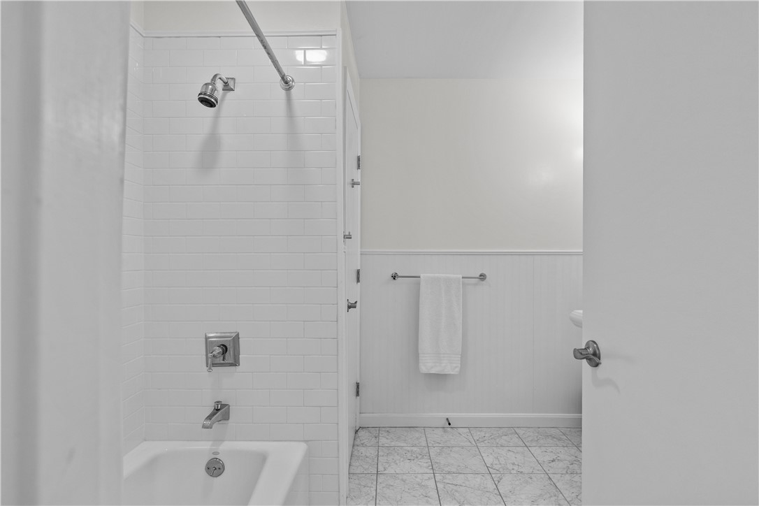 189 Laurel Avenue, Unit 189 Providence, RI 02906 - Photo 27 of 49