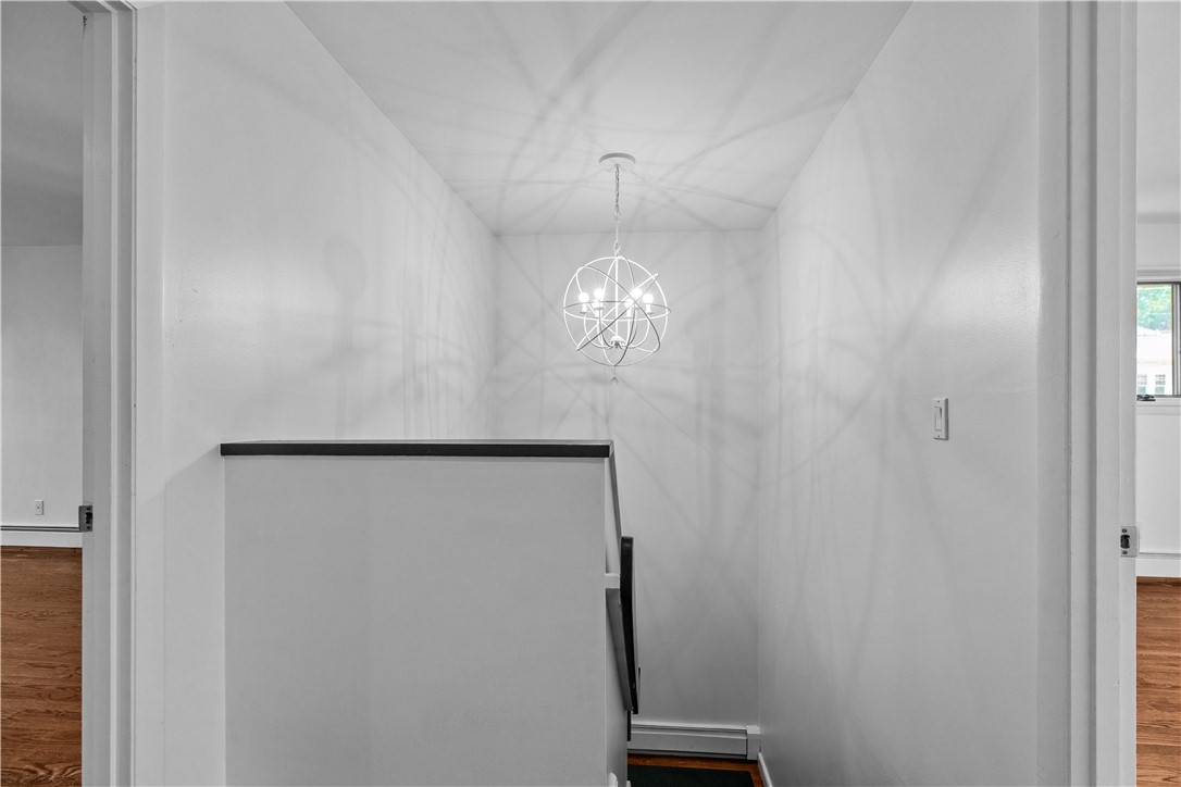 189 Laurel Avenue, Unit 189 Providence, RI 02906 - Photo 29 of 49 landing