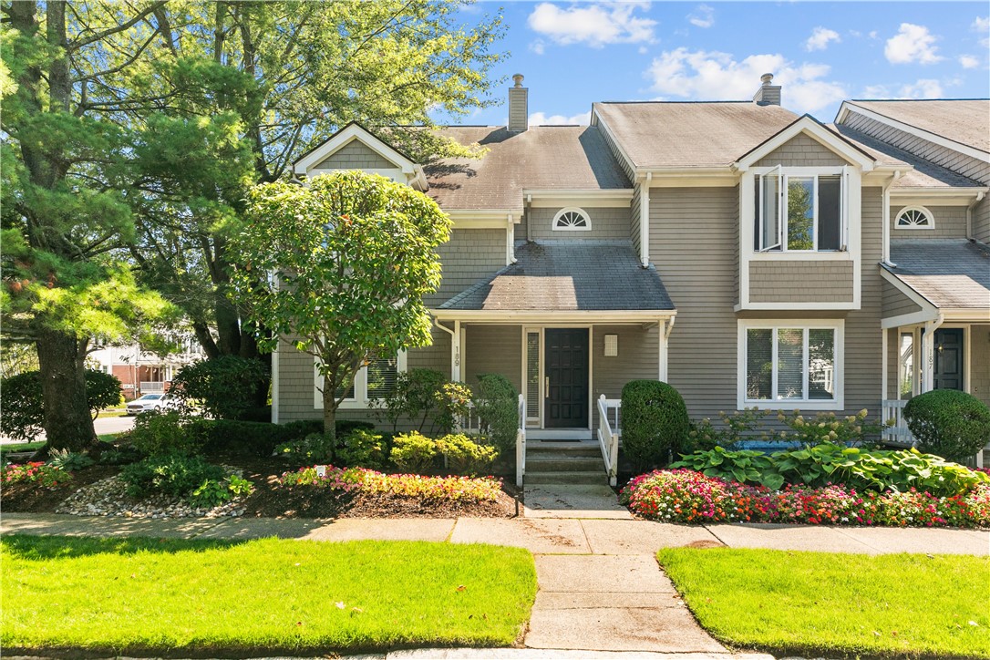 189 Laurel Avenue, Unit 189 Providence, RI 02906 - Photo 3 of 42