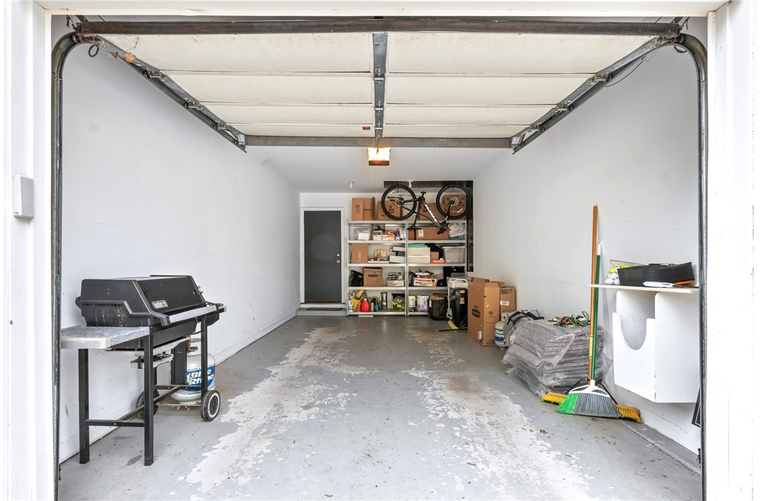 189 Laurel Avenue, Unit 189 Providence, RI 02906 - Photo 46 of 49