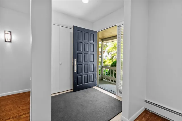 $895,000 | 189 Laurel Avenue, Unit 189, Providence, RI 02906