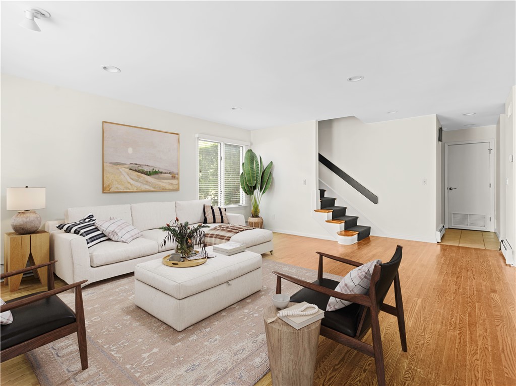 189 Laurel Avenue, Unit 189 Providence, RI 02906 - Photo 6 of 49