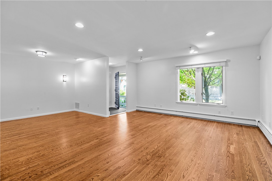 189 Laurel Avenue, Unit 189 Providence, RI 02906 - Photo 8 of 42