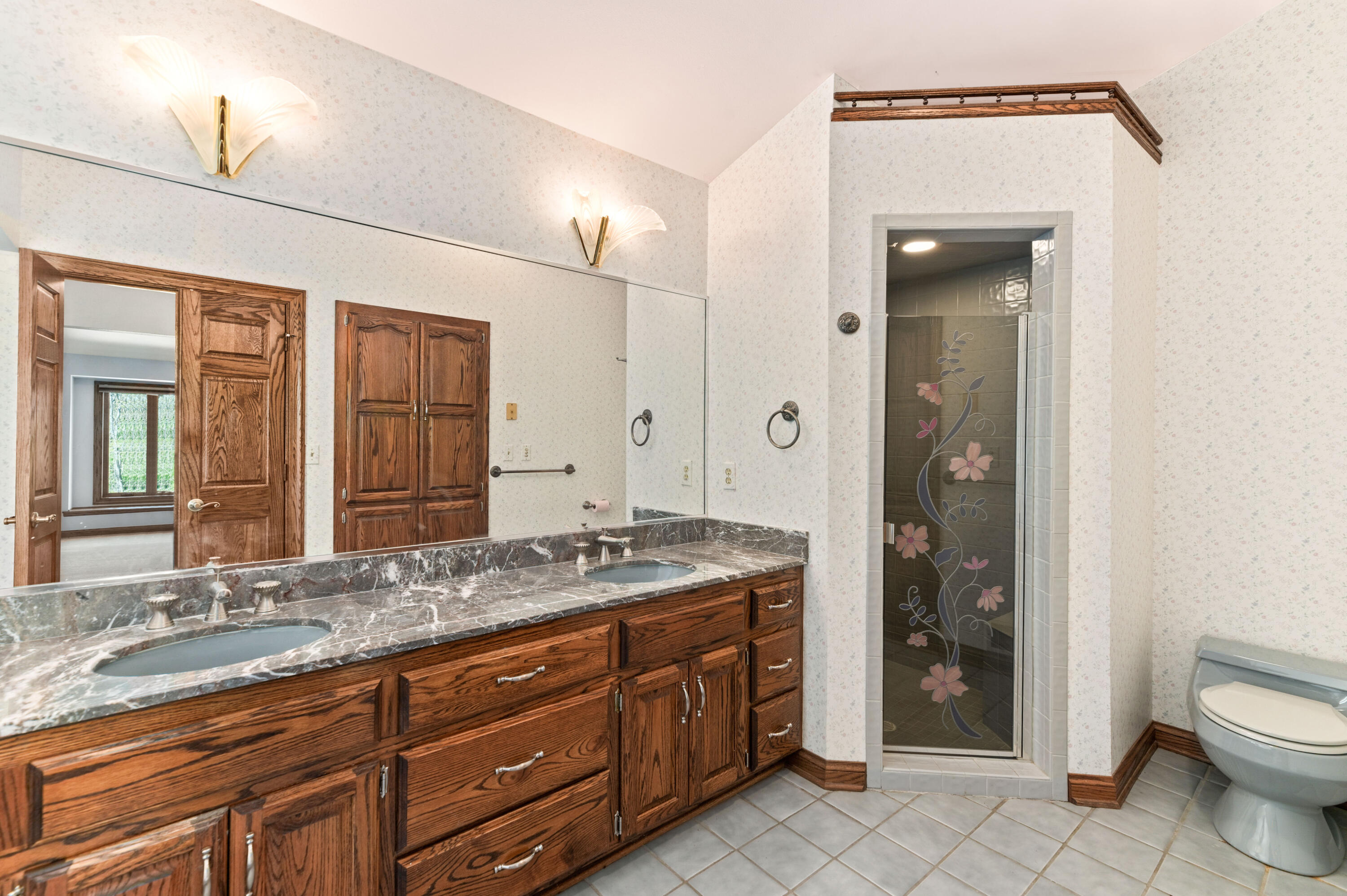 W2329 St Peters Road East Troy, WI 53120 - Photo 24 of 28 Primary Bathroom View 2