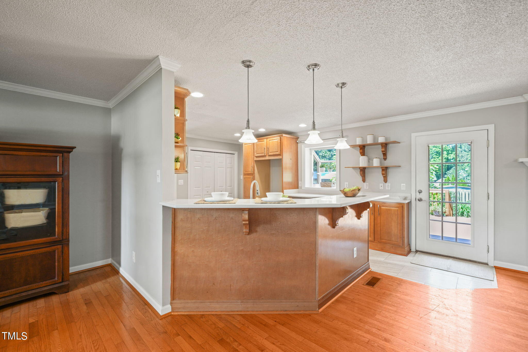 201 Southeast Maynard Road Cary, NC 27511 - Photo 14 of 51 44-web-or-mls-DSC06670
