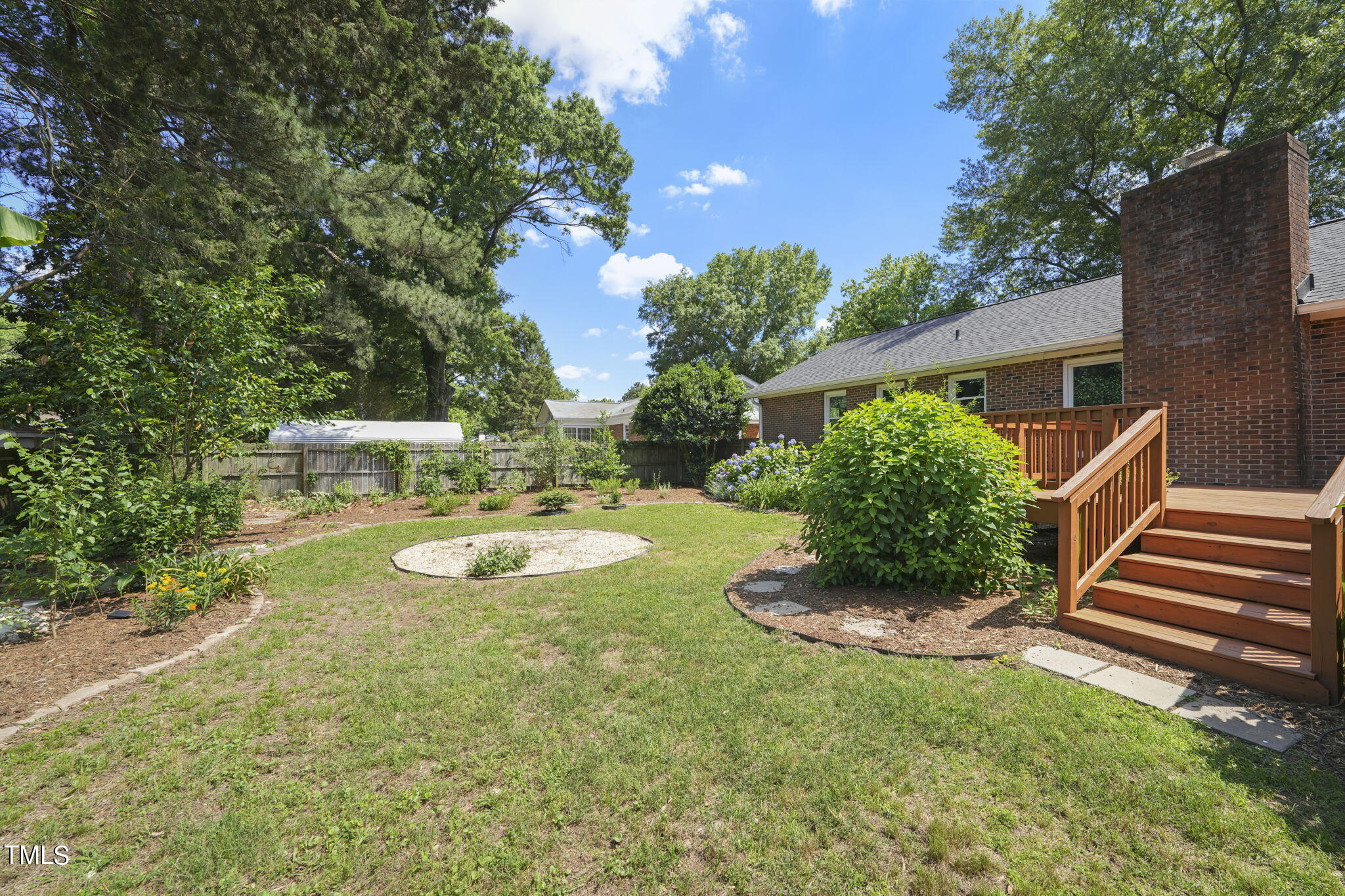201 Southeast Maynard Road Cary, NC 27511 - Photo 36 of 51 18-web-or-mls-DSC06805