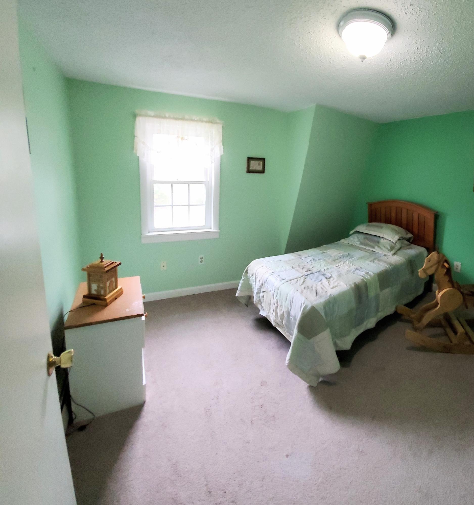 629 Norridgewock Road Fairfield, ME 04937 - Photo 25 of 38 25 4th bedroom 2nd floor