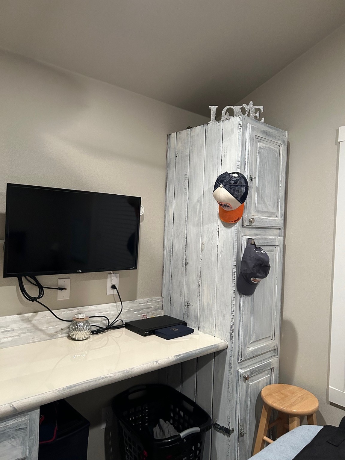 12922 Longstreet Road, Unit L10 Willis, TX 77318 - Photo 13 of 21 a view of a workspace with furniture