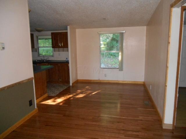 3414 McDonald Road Southwest Lancaster, OH 43130 - Photo 4 of 12 Gallery Image 4