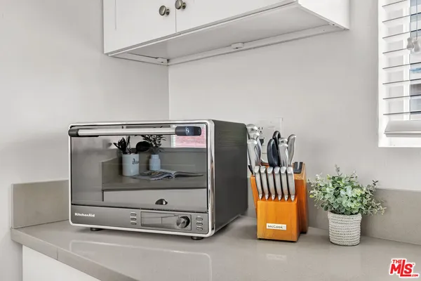 $4,000 | 15006 Burin Avenue, Lawndale, CA 90260